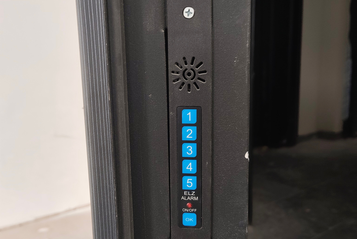 тристаен апартамент in Център, София - Image 12