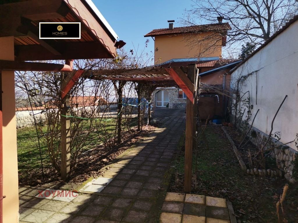 House in Голяма Брестница, Lovech - Image 4
