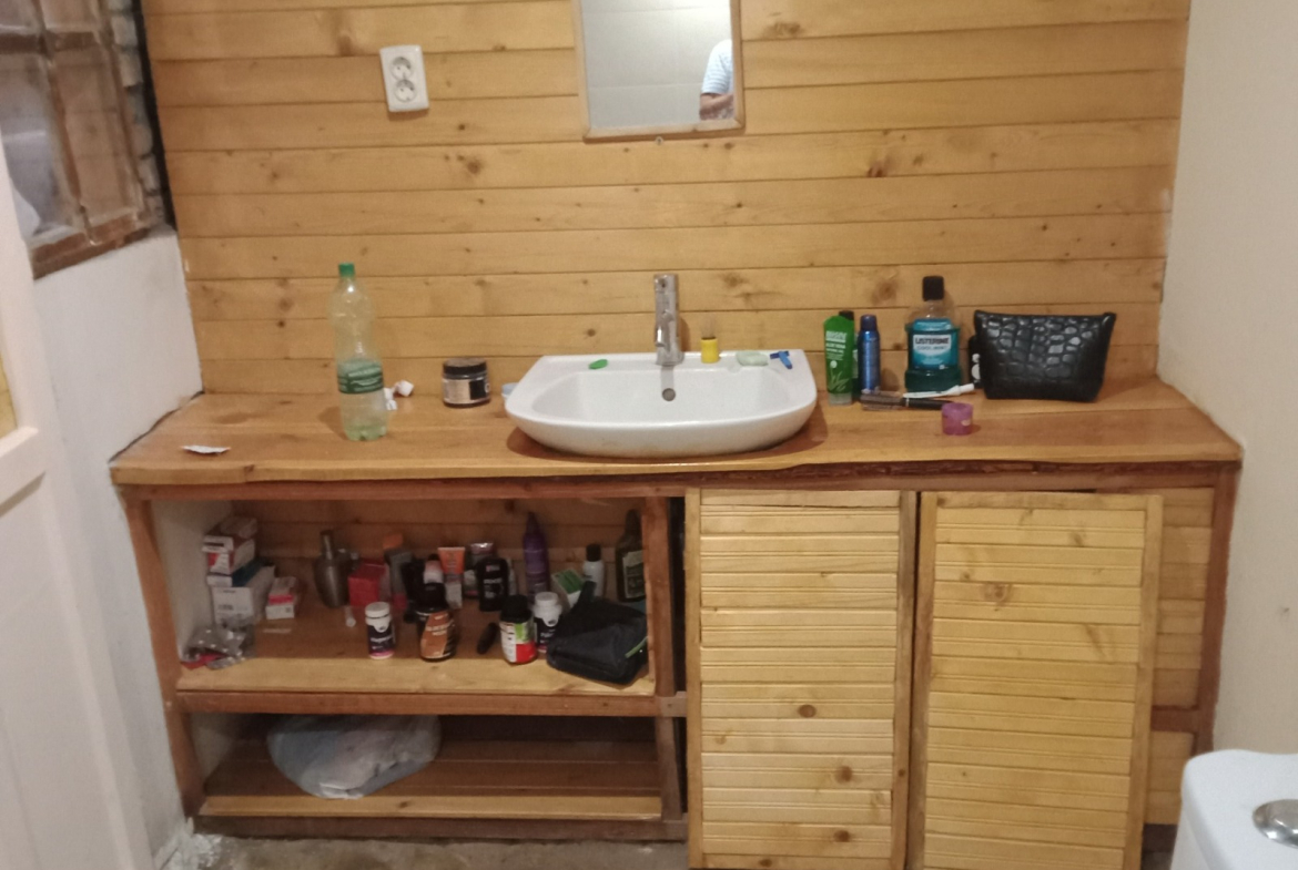 Къща 150 кв.м под наем в Димча | Автентичен камък и дъб