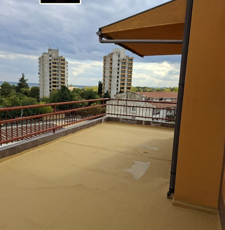 Многостаен апартамент 243 кв.м за продажба в Несебър | Пентхаус с панорамна тераса