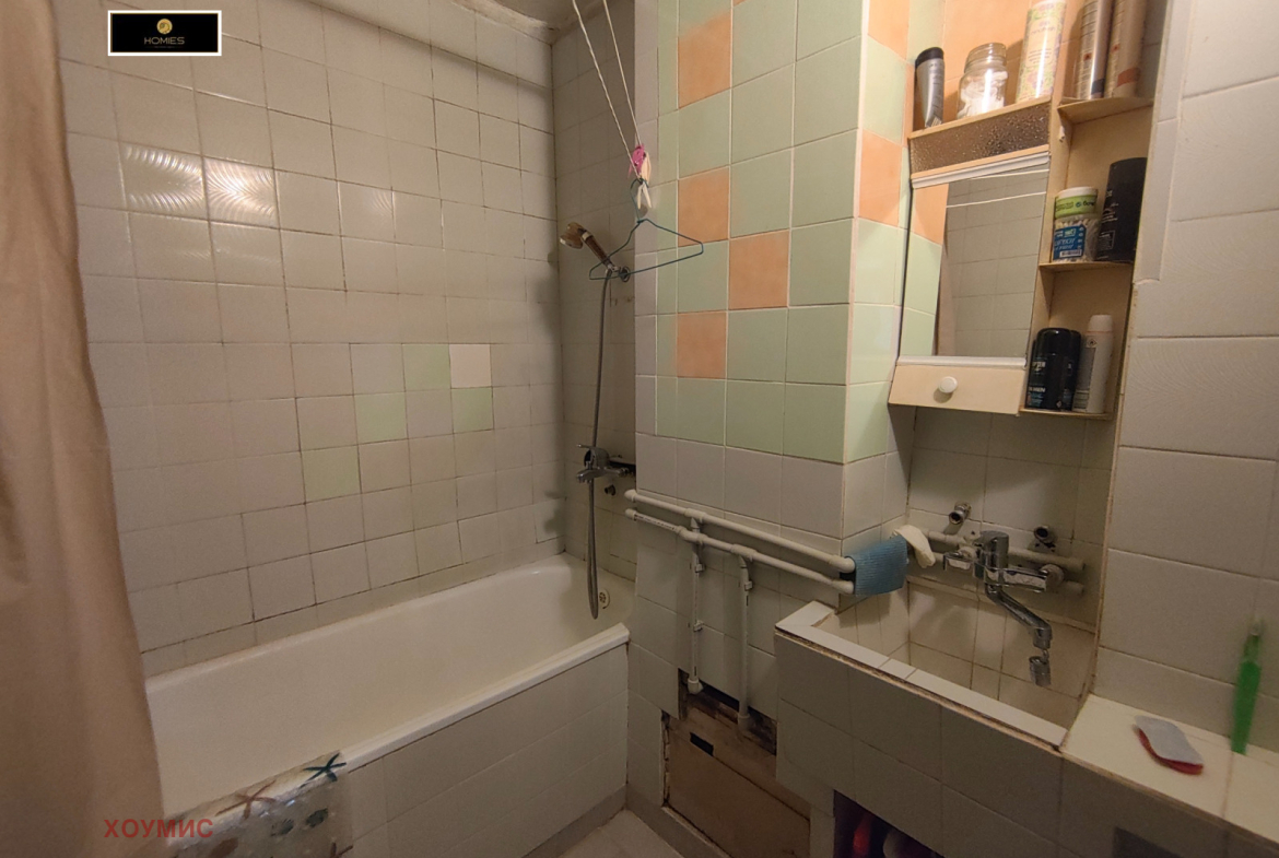 One-bedroom apartment in Младост 3, Sofia - Image 9