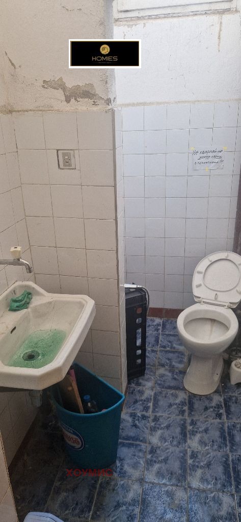 Shop in Shirok Tsentar, Lovech - Image 15