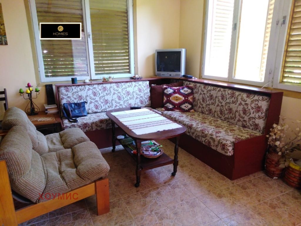 House in Velchevo - Image 8