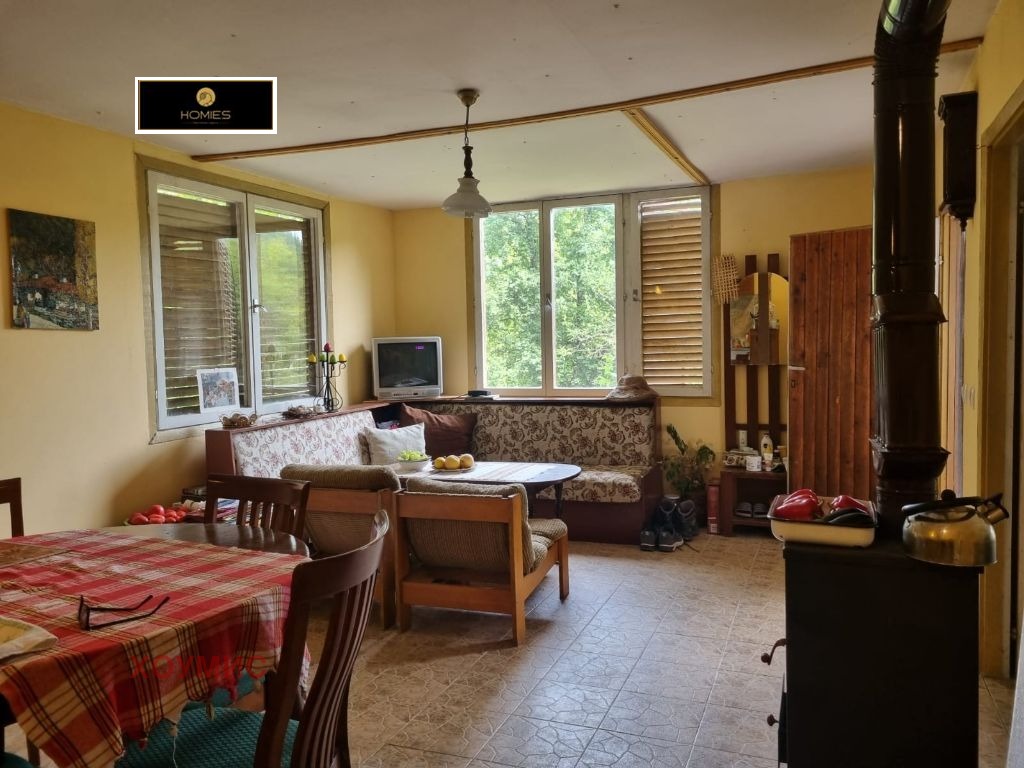 House in Velchevo - Image 9