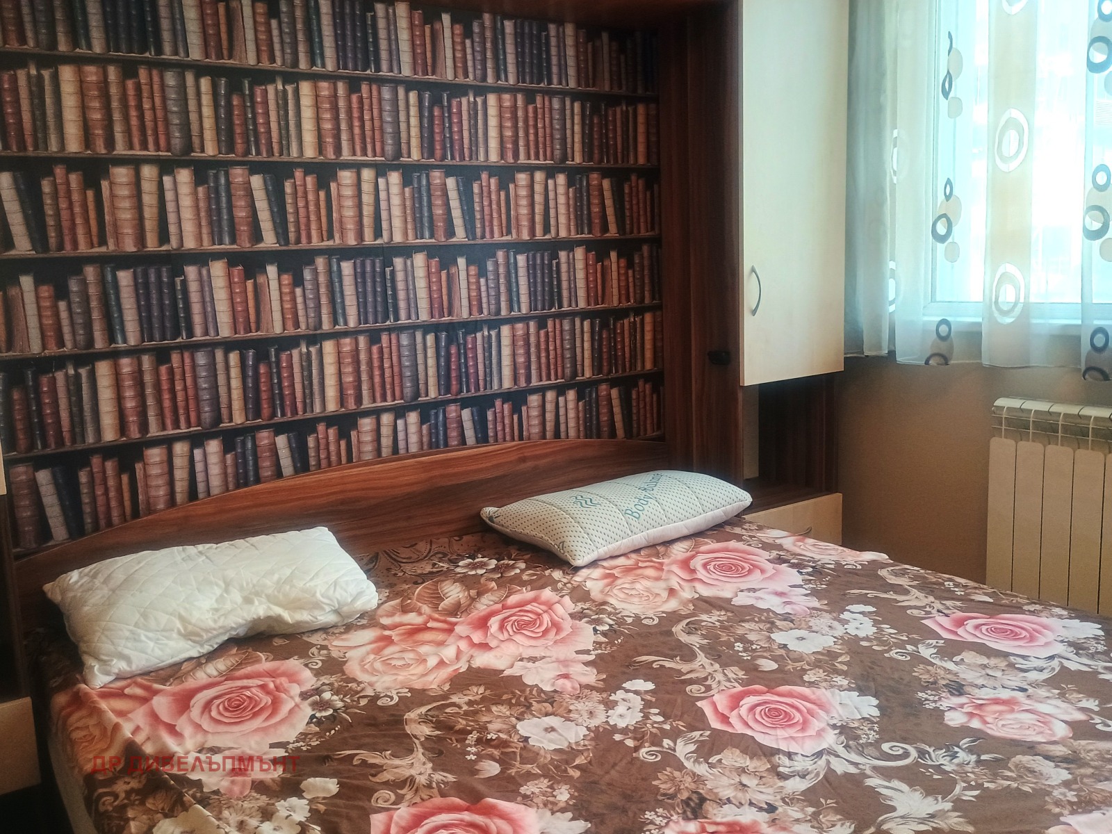 Apartment in Oborishte, Sofia - Image 23