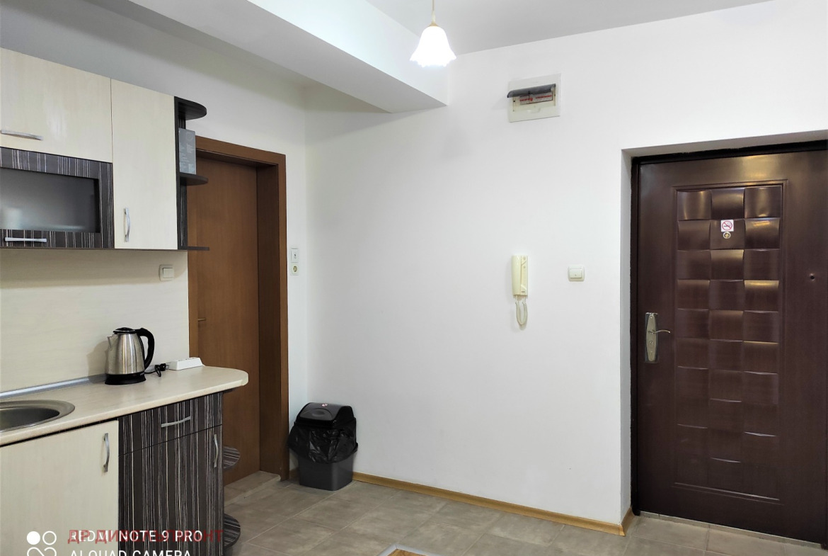 Двустаен апартамент 62 кв.м. под наем в Свети Влас | Басейн и паркинг