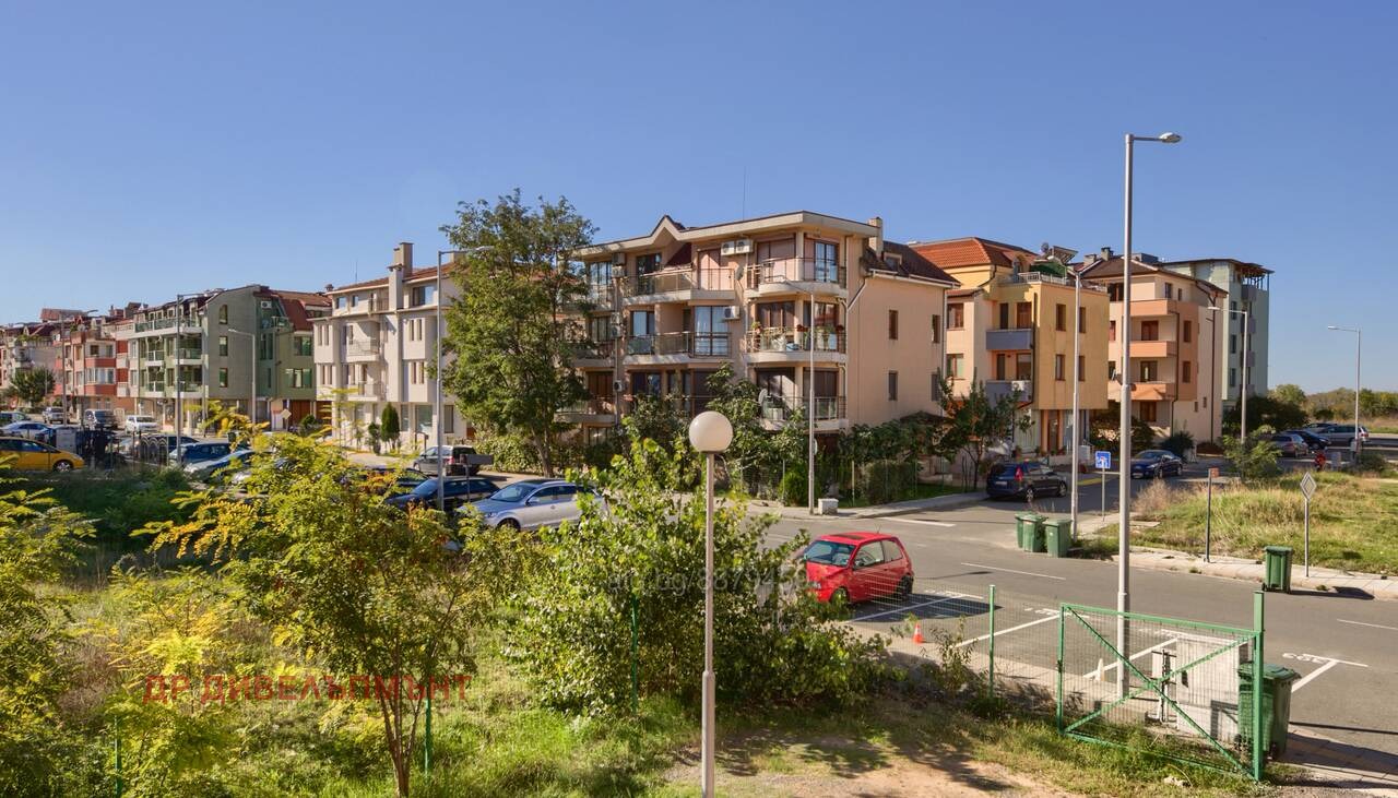 Apartment in Cherno More, Nessebar - Image 23