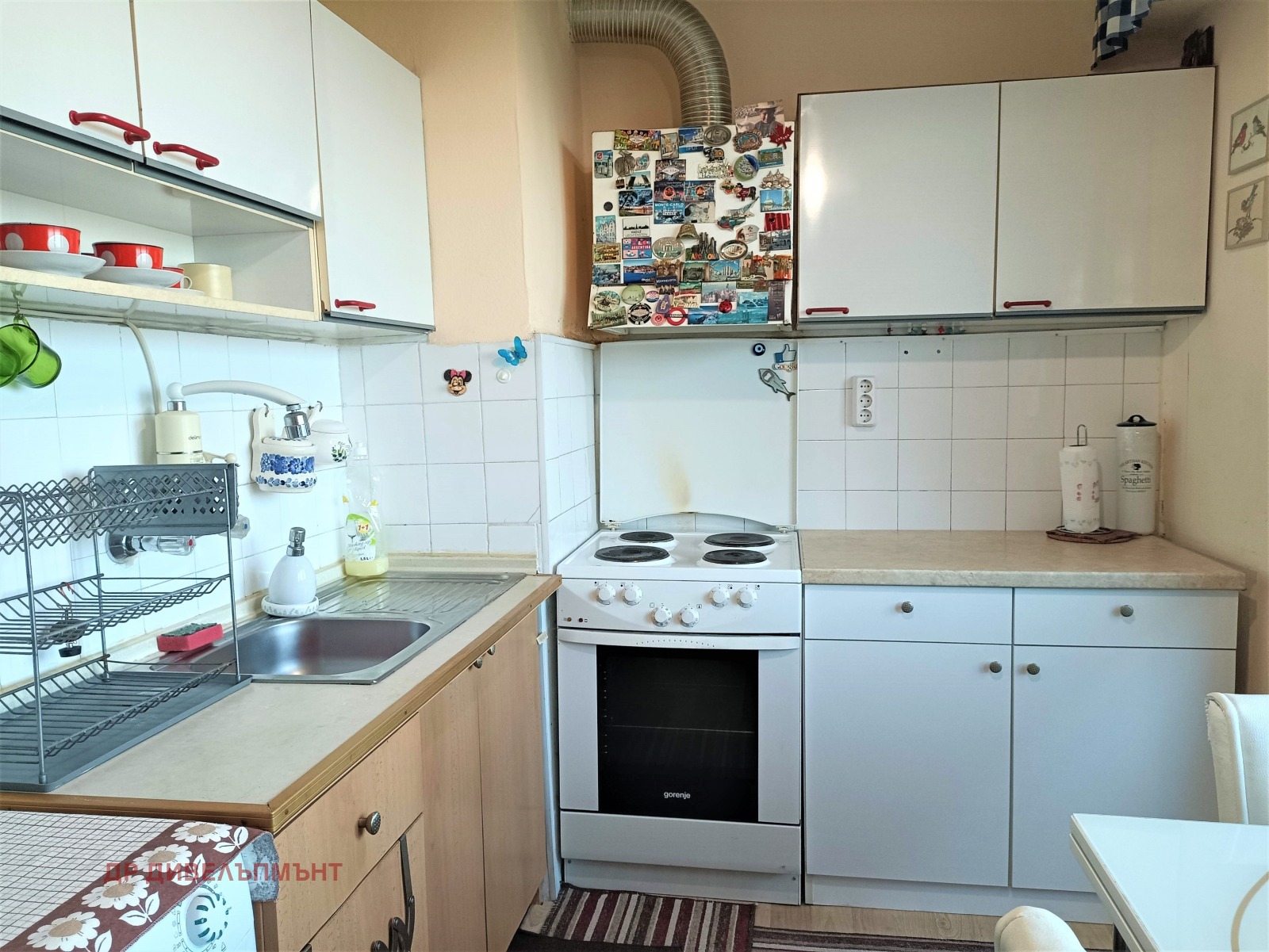 Двустаен апартамент 65 кв.м. под наем в Бургас Изгрев | Последен етаж с морска панорама