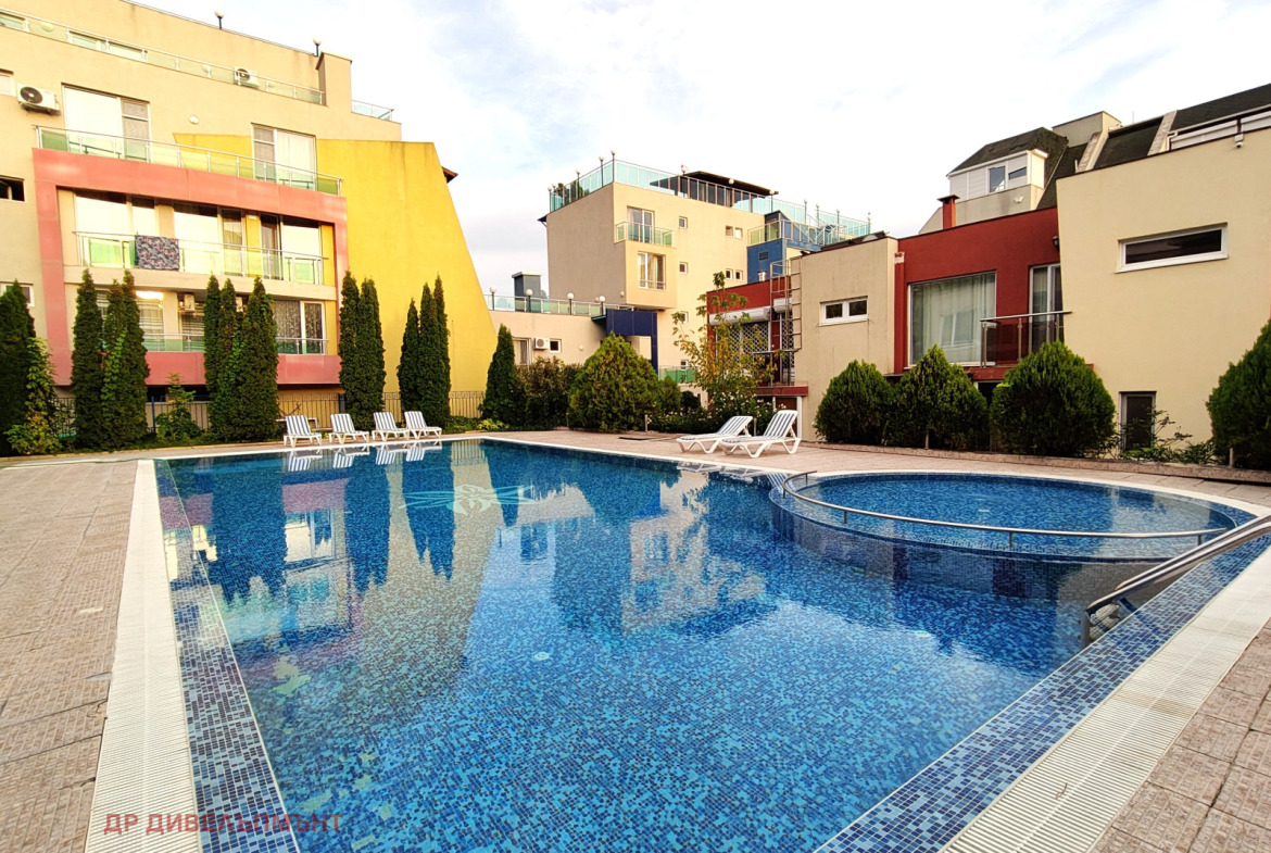 Apartment in Kompleks Mirni, Sveti Vlas - Image 15