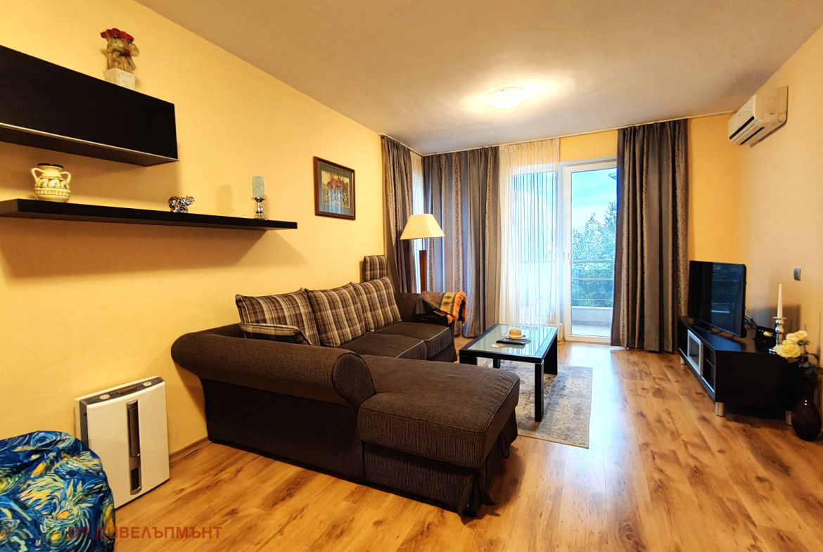 Apartment in Kompleks Mirni, Sveti Vlas - Image 3