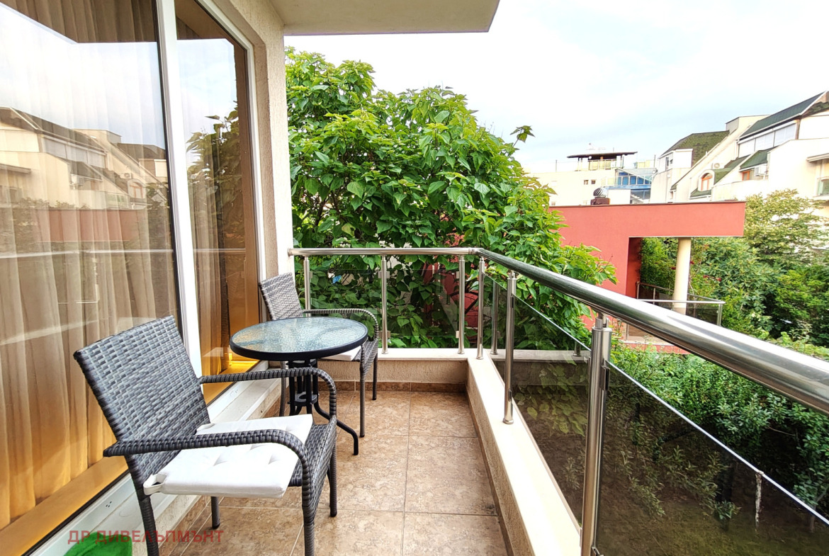 Apartment in Kompleks Mirni, Sveti Vlas - Image 4