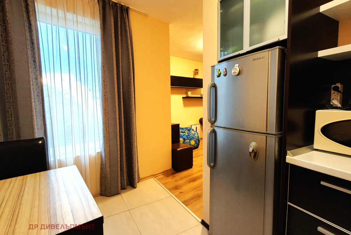 Apartment in Kompleks Mirni, Sveti Vlas - Image 9