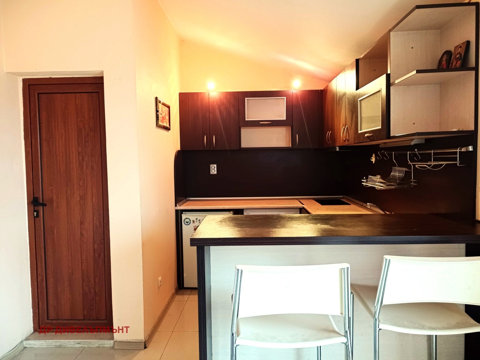Apartment in Cherno More Building 94, Nessebar - Image 20