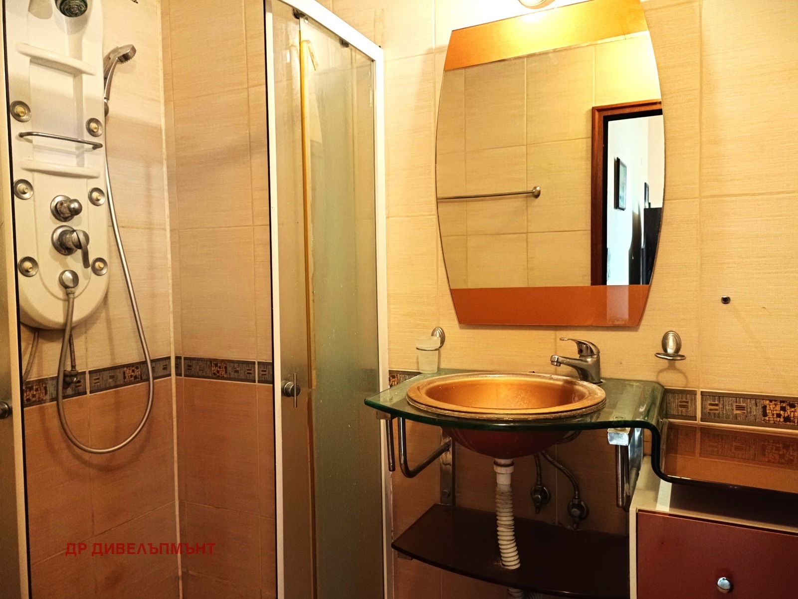 Apartment in Cherno More Building 94, Nessebar - Image 24