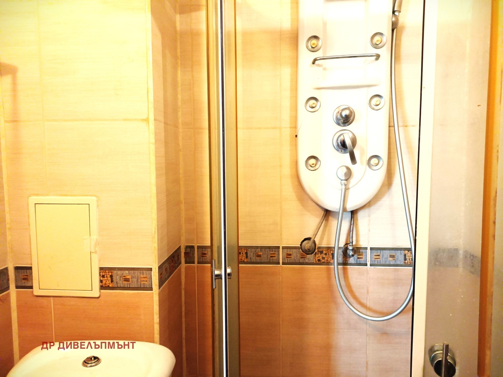 Apartment in Cherno More Building 94, Nessebar - Image 25