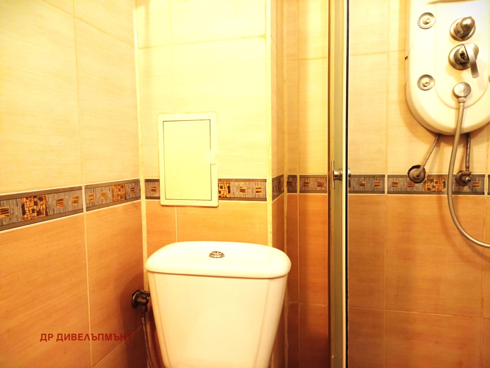 Apartment in Cherno More Building 94, Nessebar - Image 26