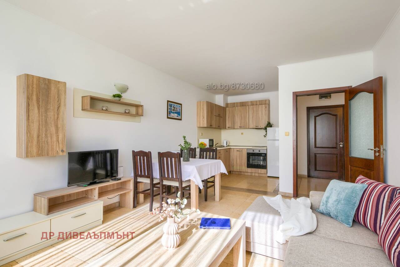 Apartment in Kristal Beach Apartments, Nessebar - Image 16
