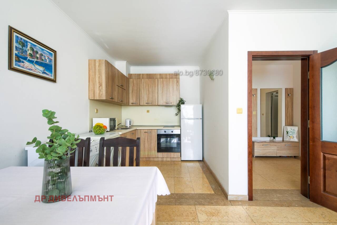 Apartment in Kristal Beach Apartments, Nessebar - Image 19