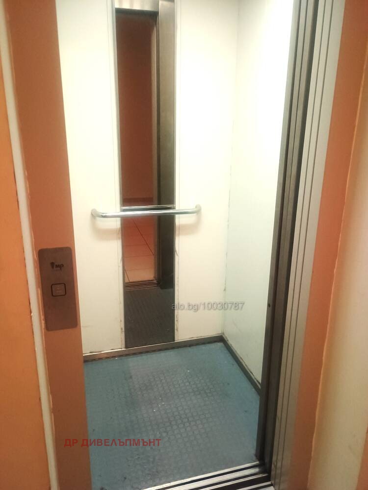 Двустаен апартамент 82 кв.м. под наем в Поморие | 300м до плажа