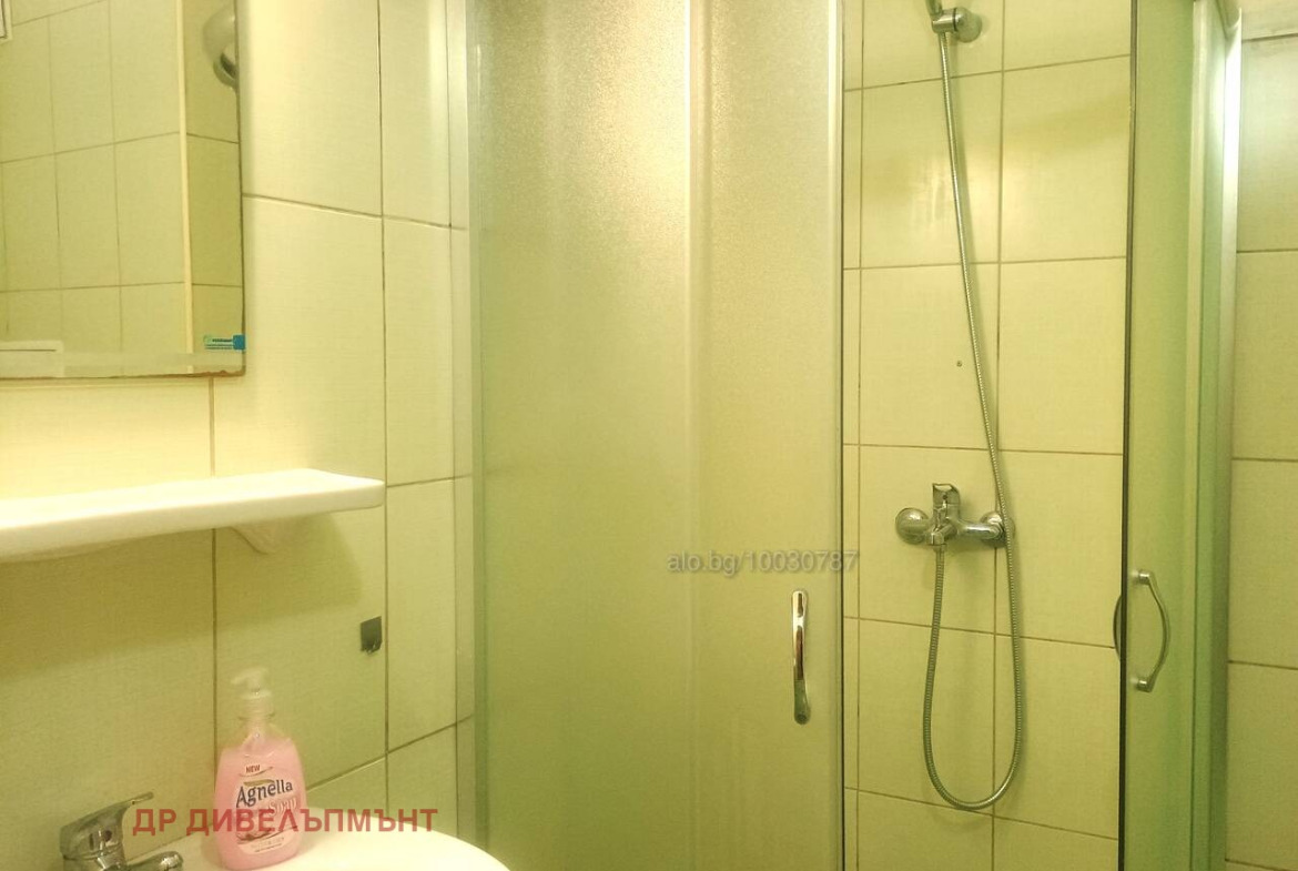 Двустаен апартамент 82 кв.м. под наем в Поморие | 300м до плажа