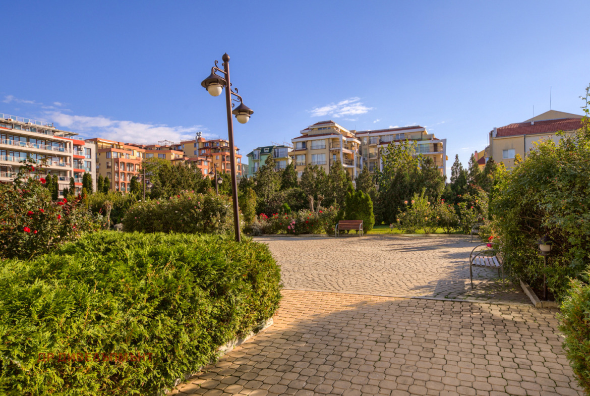 Apartment in Sun Wave Complex, Sveti Vlas - Image 10