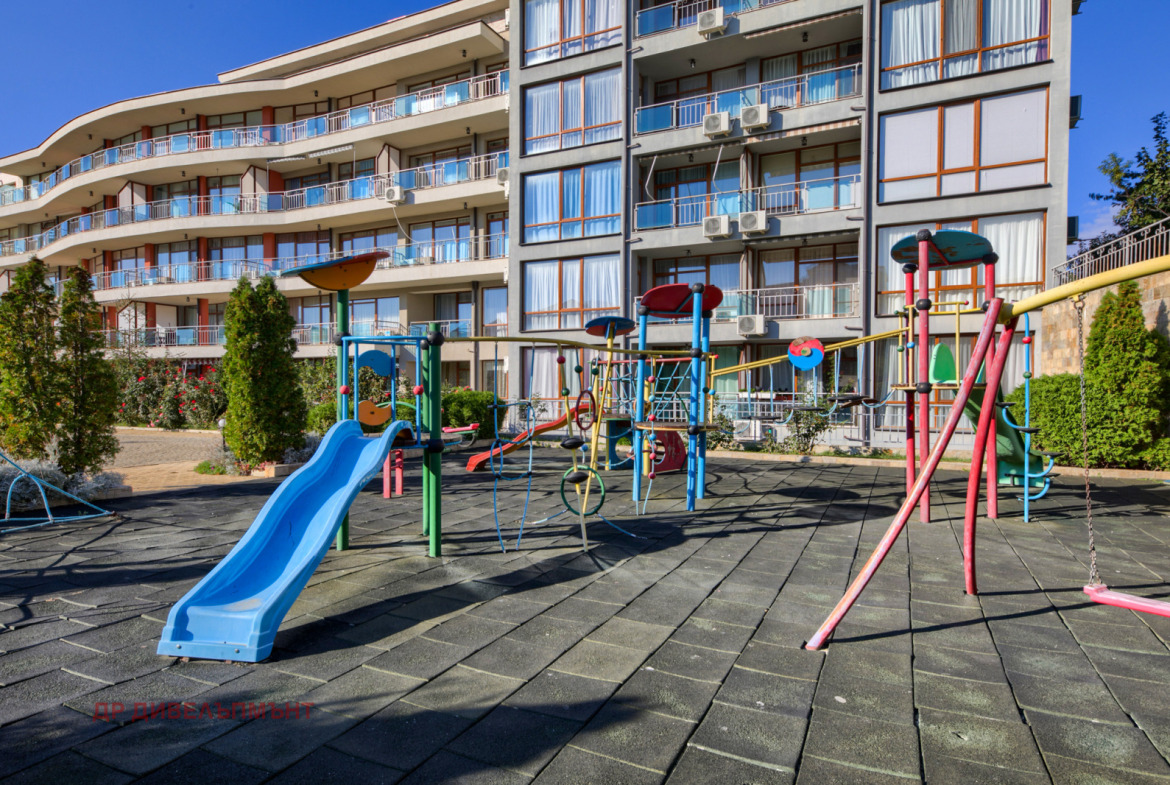 Apartment in Sun Wave Complex, Sveti Vlas - Image 11
