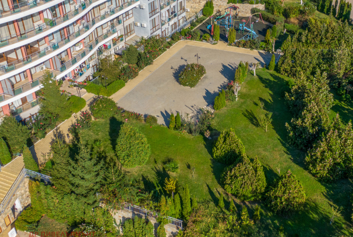 Apartment in Sun Wave Complex, Sveti Vlas - Image 14