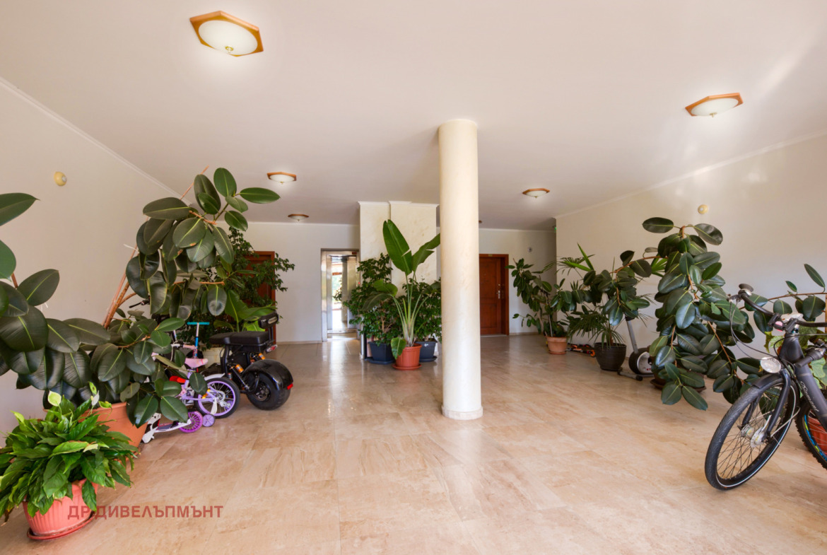 Apartment in Sun Wave Complex, Sveti Vlas - Image 9