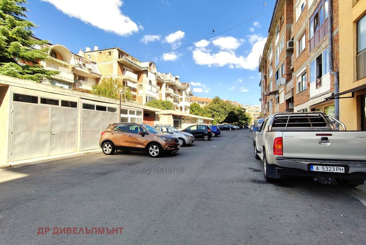 Apartment in Mladost Blok 54, Nessebar - Image 13