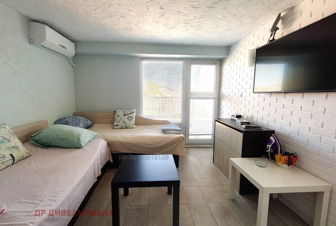 Apartment in Mladost Blok 54, Nessebar - Image 3