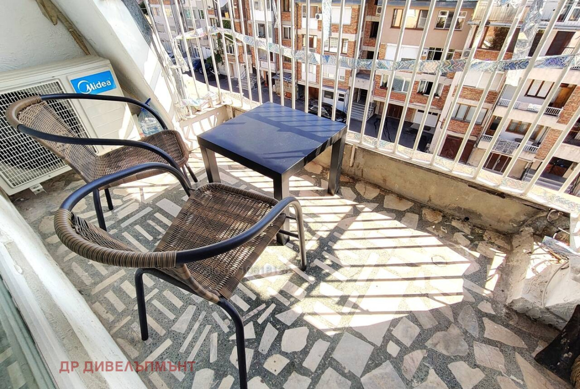 Apartment in Mladost Blok 54, Nessebar - Image 6