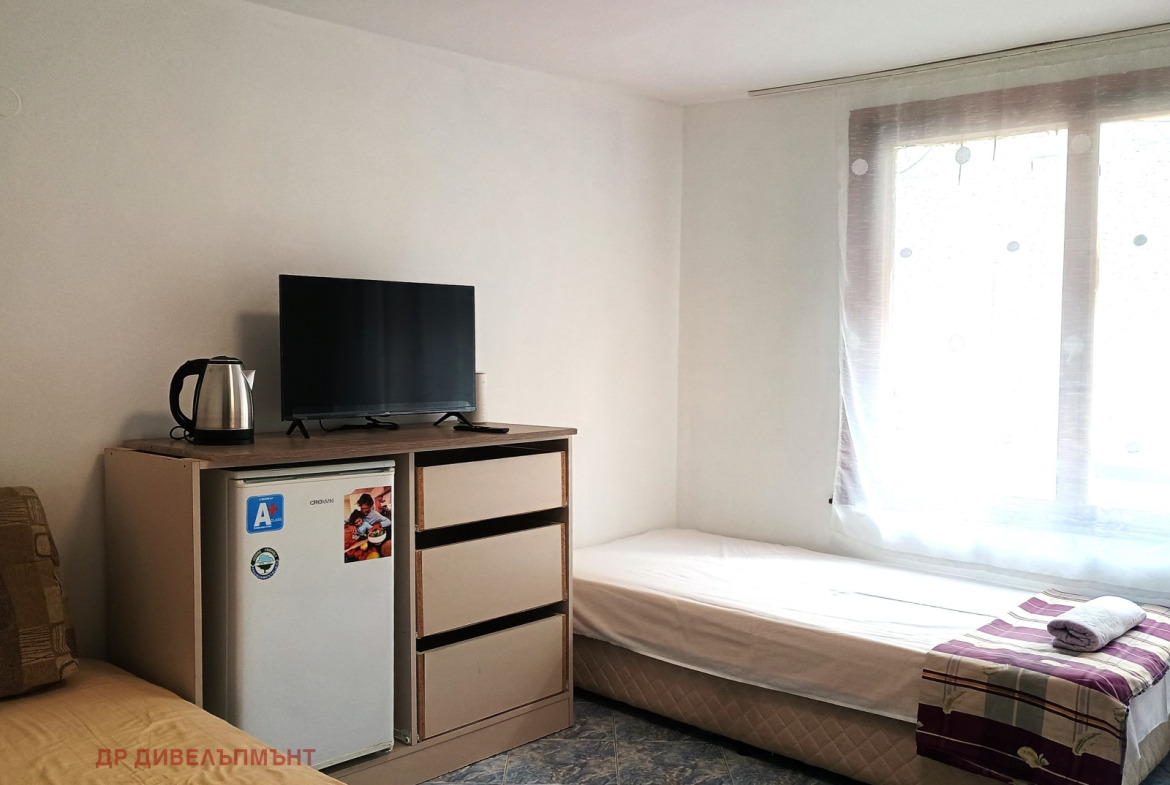 Apartment in Old Town, Nessebar - Image 2