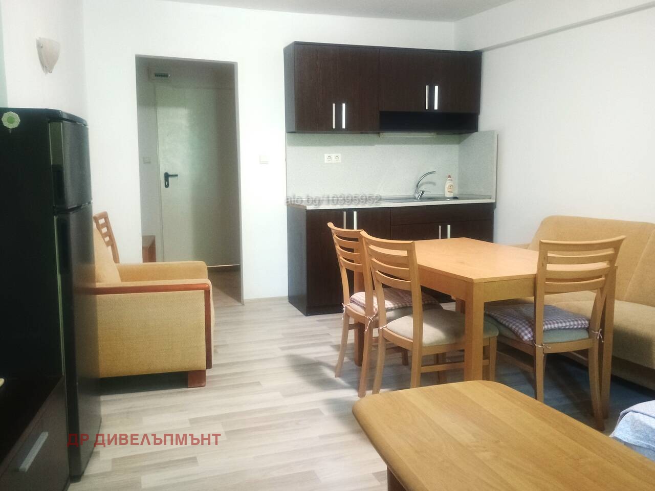 Apartment in Kompleks Atos, Nessebar - Image 17