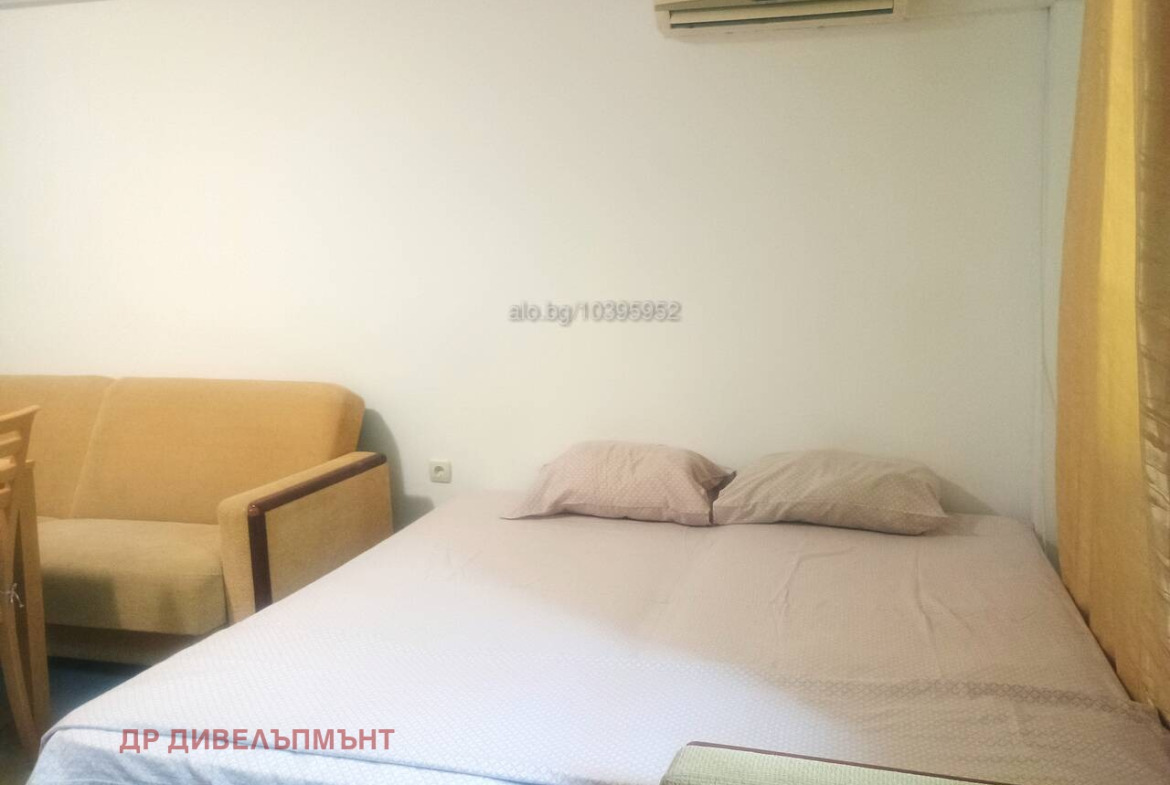 Apartment in Kompleks Atos, Nessebar - Image 3