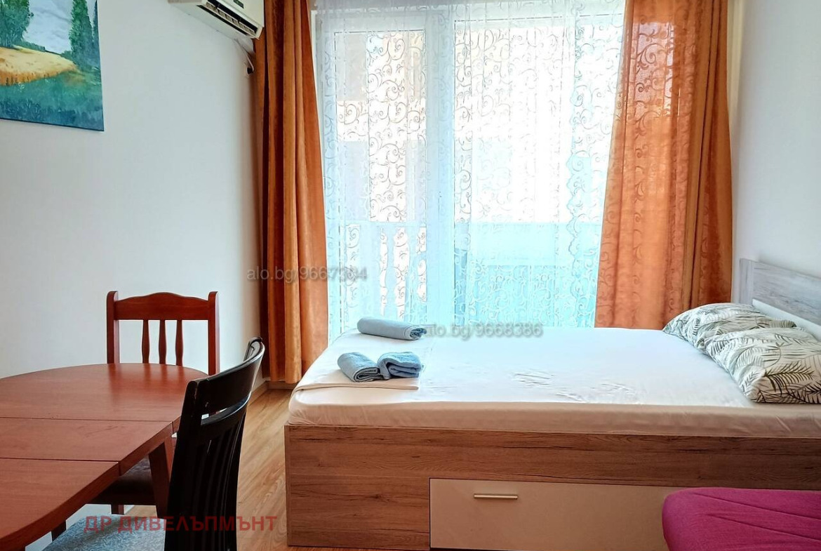 Едностаен апартамент 35 кв.м. под Наем в Несебър | С Тераса