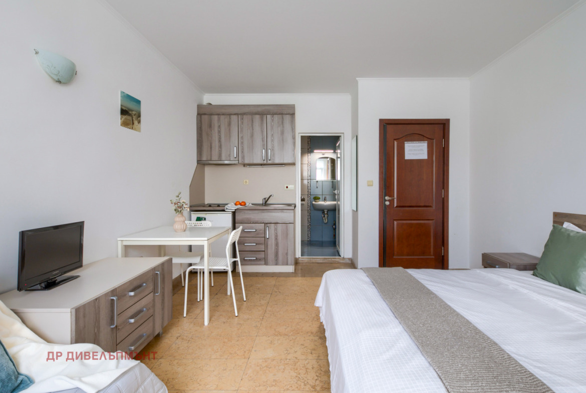 Apartment in Kristal Beach Apartments, Nessebar - Image 5