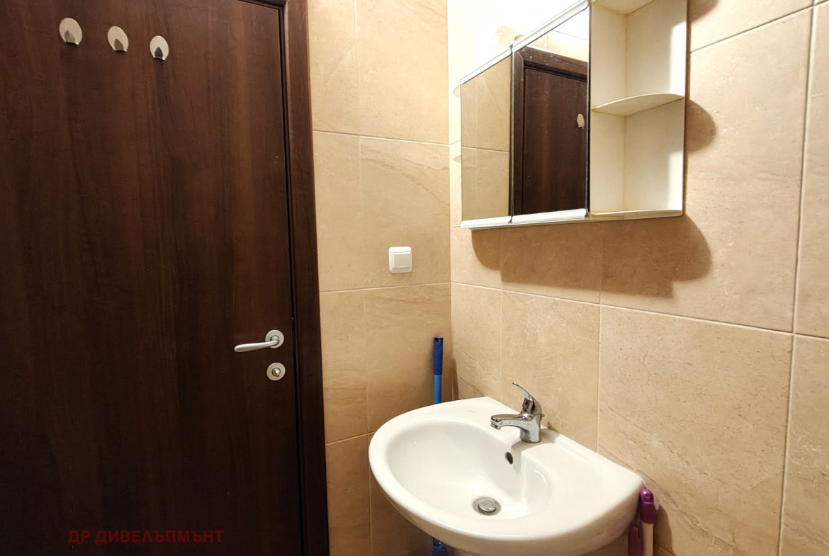 Apartment in Cherno More 1, Nessebar - Image 10