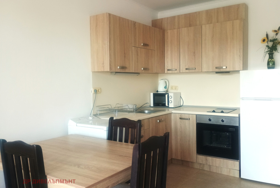Apartment in Kristal Beach Complex, Nessebar - Image 4