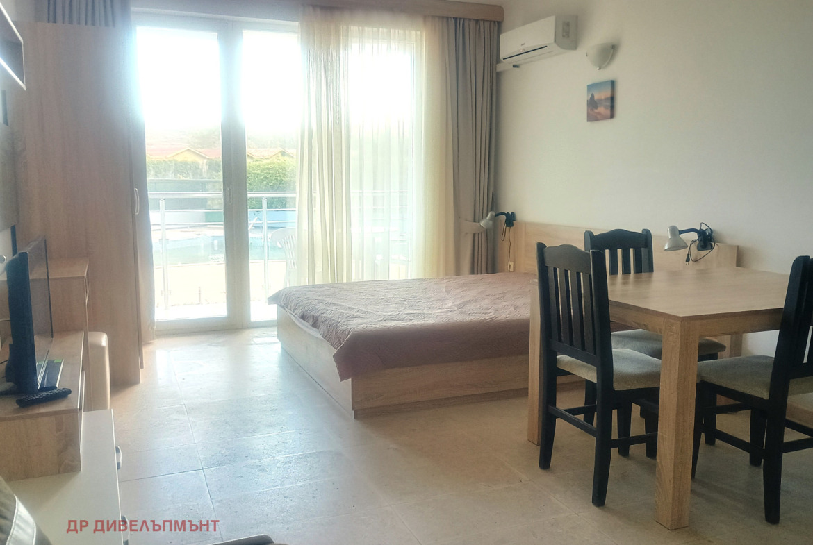 Apartment in Kristal Beach Complex, Nessebar - Image 7