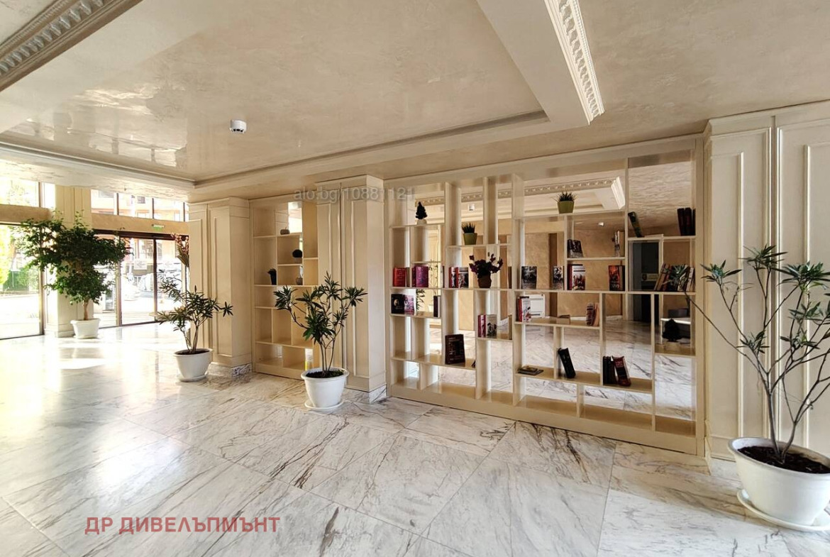Apartment in Valencia Gardens, Nessebar - Image 14