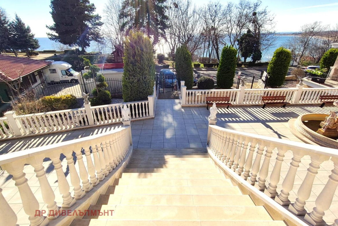 Apartment in Valencia Gardens, Nessebar - Image 15
