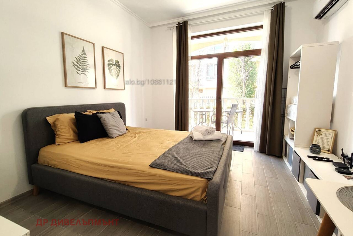 Apartment in Valencia Gardens, Nessebar - Image 4