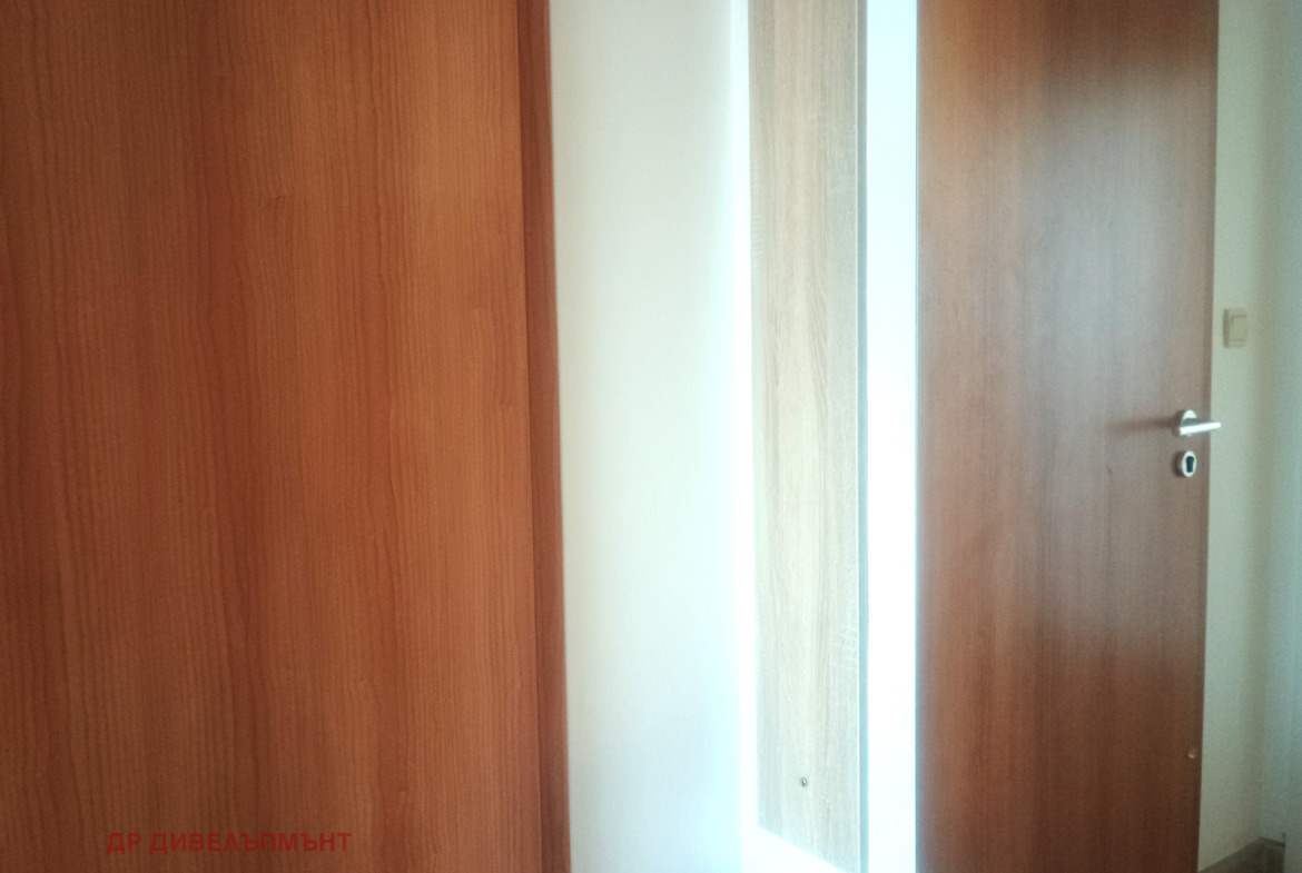 Apartment in Crystal Beach, Nessebar - Image 11