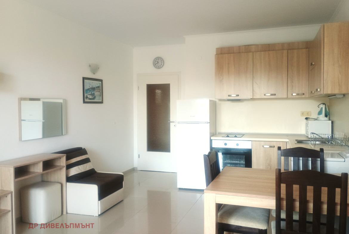Apartment in Crystal Beach, Nessebar - Image 3