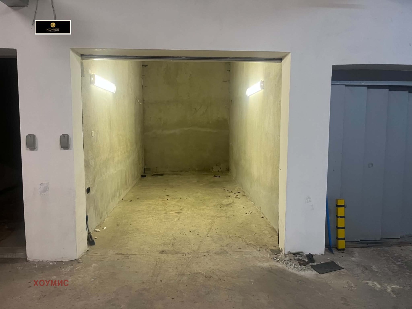 Garage 22 sqm for Rent in Zona B-19 | Automatic Gate