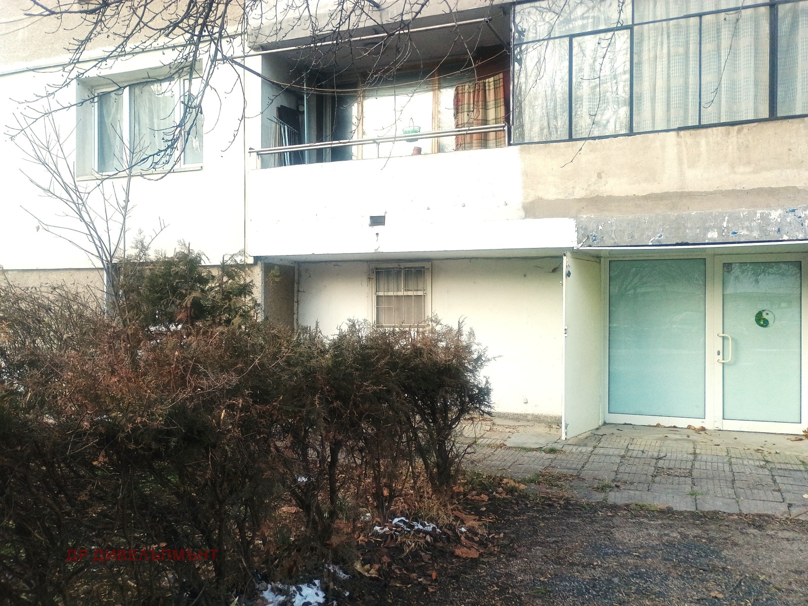 Гараж 21 кв.м. за Продажба в Младост 1 | С наемател