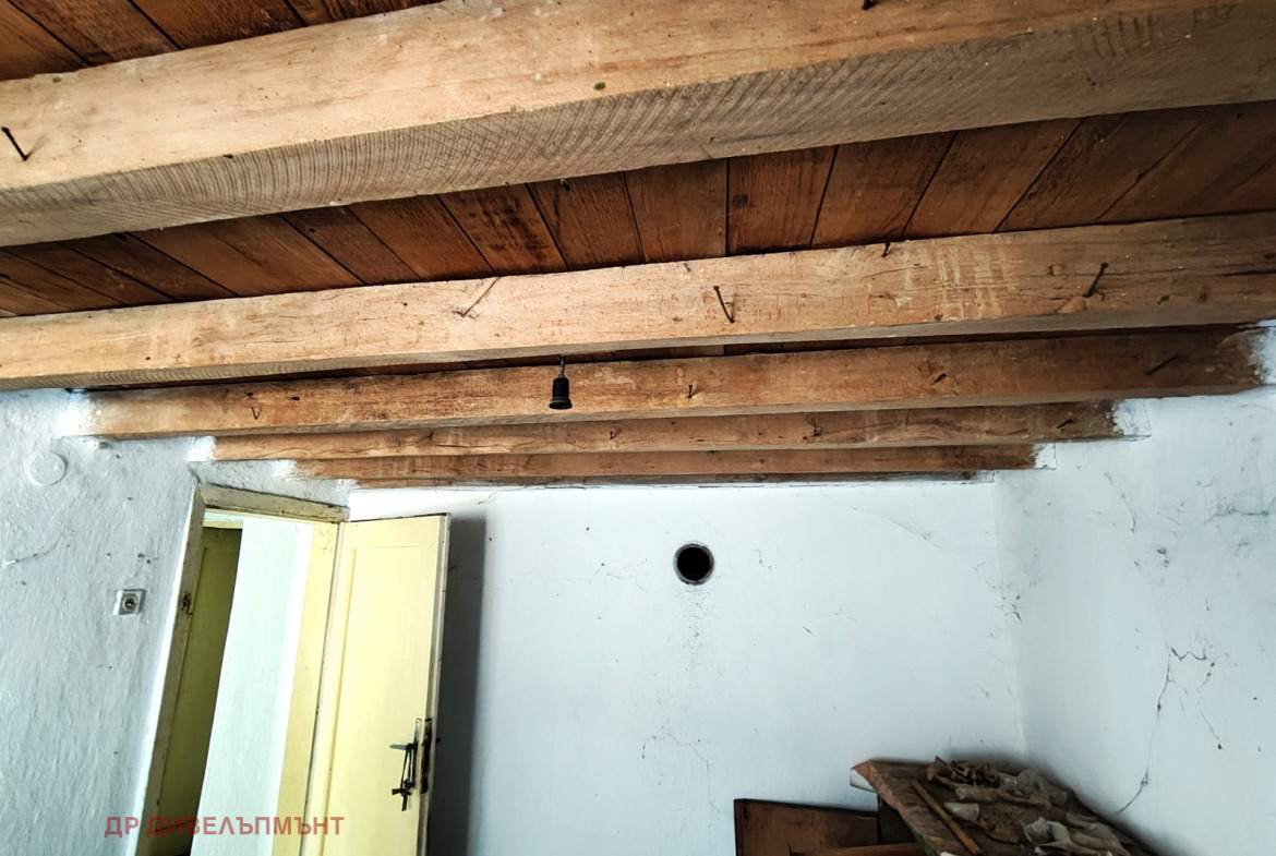 House in Kamenna Reka, Kamenna Reka Ul Lyuben Karavelov 6 - Image 15