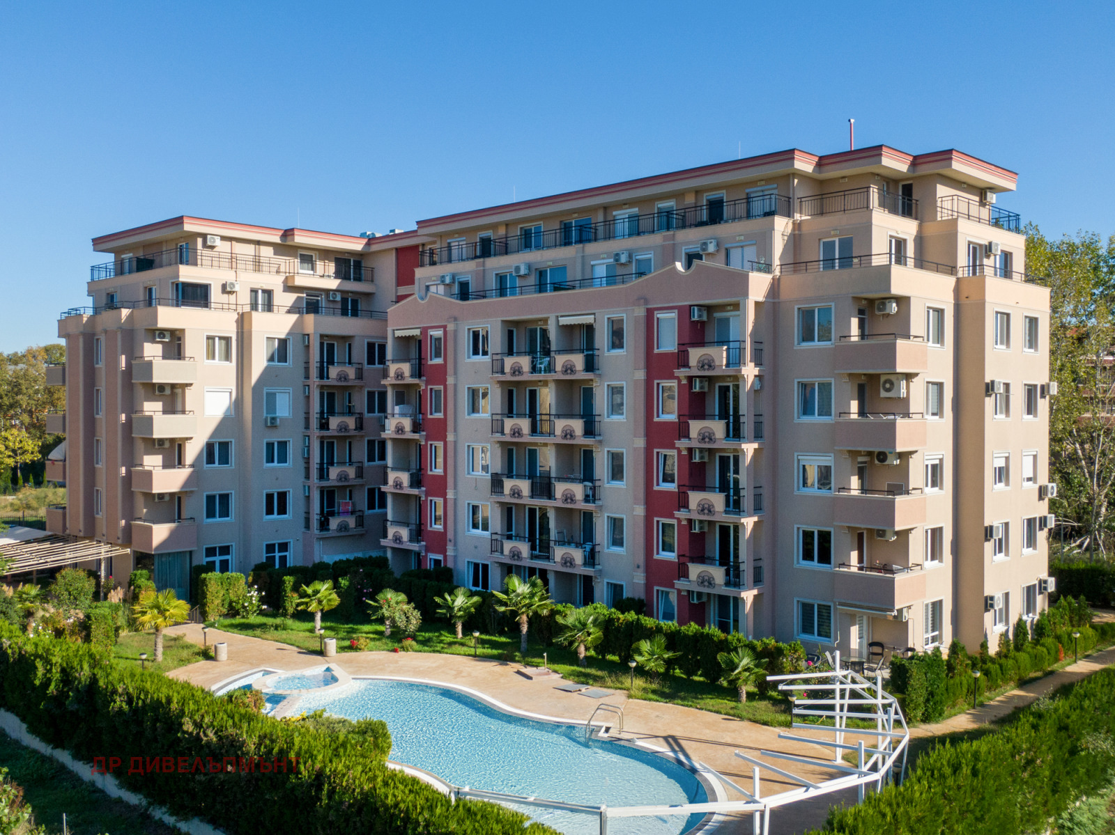 Apartment in Kompleks Vip Zona, Sunny Beach - Image 27