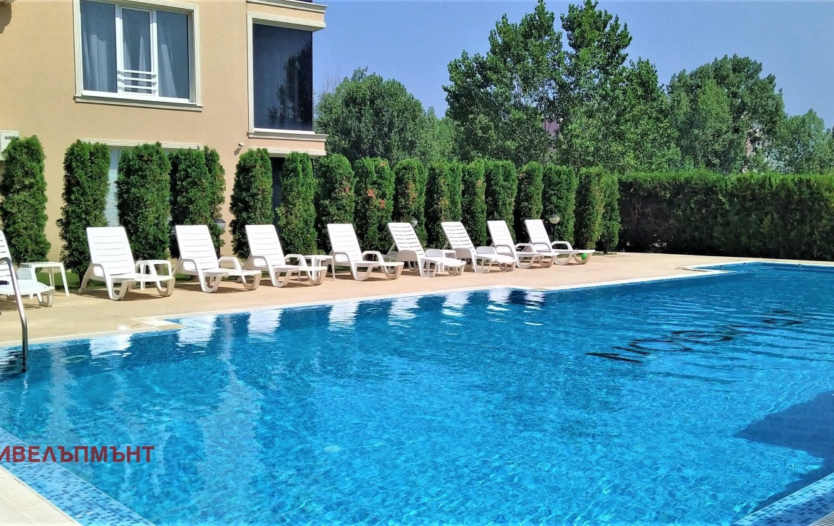 Apartment in Kompleks Vip Zona, Sunny Beach - Image 15