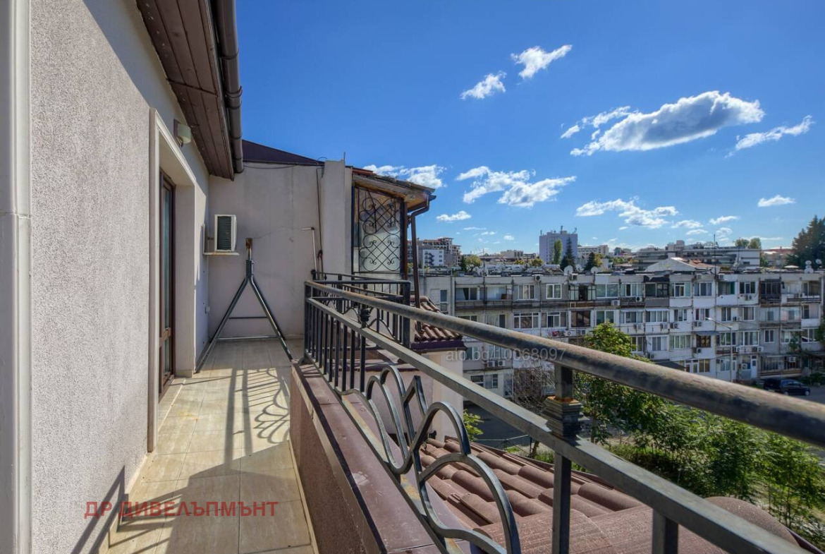 Apartment in Grand 22, Sunny Beach - Image 10